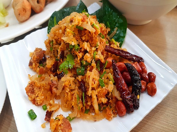*ข้าวยำแหนมทอด(ส่ง 9/5/69)