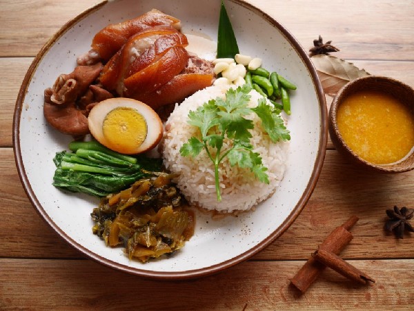 ข้าวขาหมู