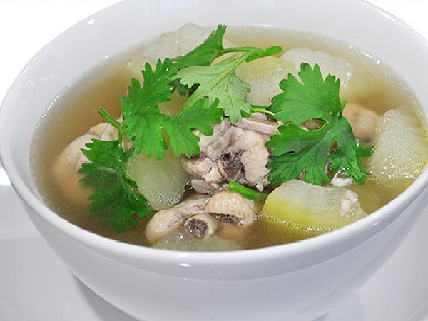 ต้มจืดฟักไก่