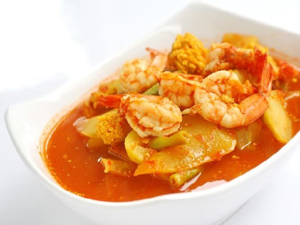 แกงส้มมะละกอกุ้ง